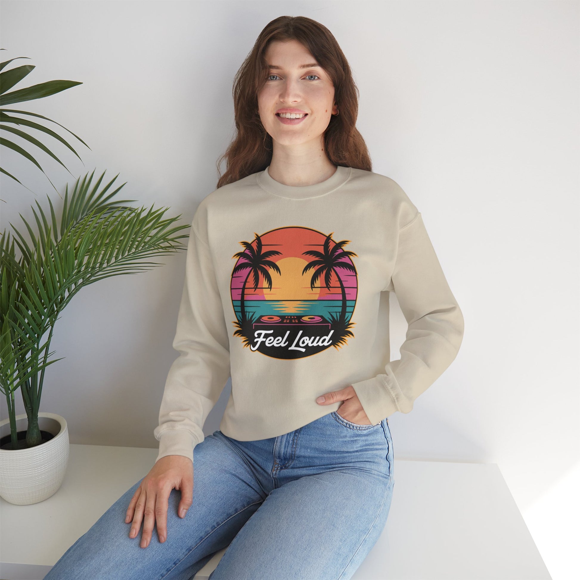 Feel Loud / Unisex Crewneck